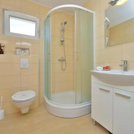 Apartments Dalmatia In Preko With Pool Apartment *
