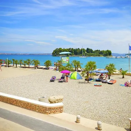 Apartments Dalmatia In Preko With Pool Appartement