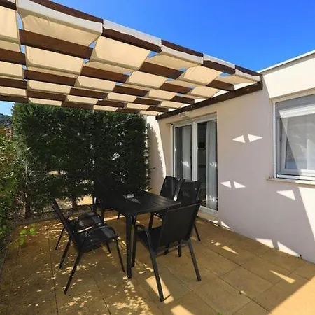 Apartments Dalmatia In Preko With Pool Preko