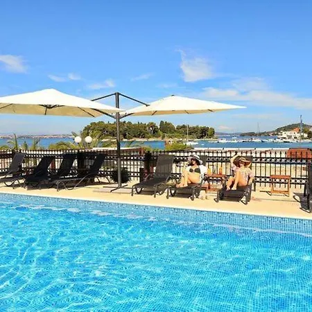 Apartments Dalmatia In Preko With Pool Preko
